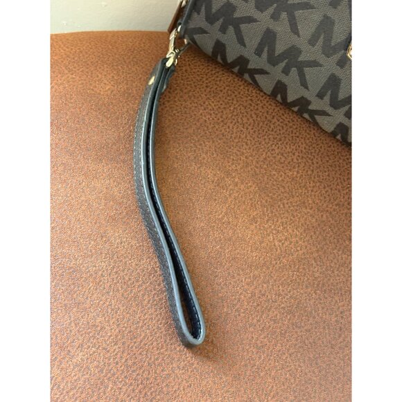 Michael Kors Jet Set Travel Continental Black Logo Wristlet Wallet - Picture 6 of 9